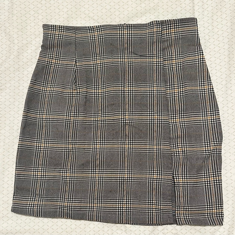 Windsor plaid skirt - size medium